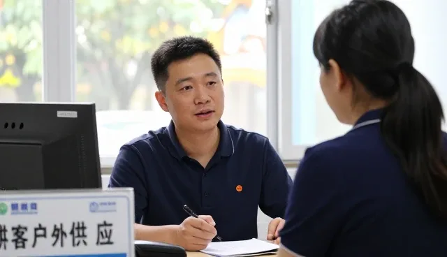 旧屋面翻新中的维护要点与使用建议